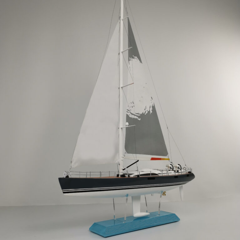 Monohull sailing yacht ubox 62 hyf1fm